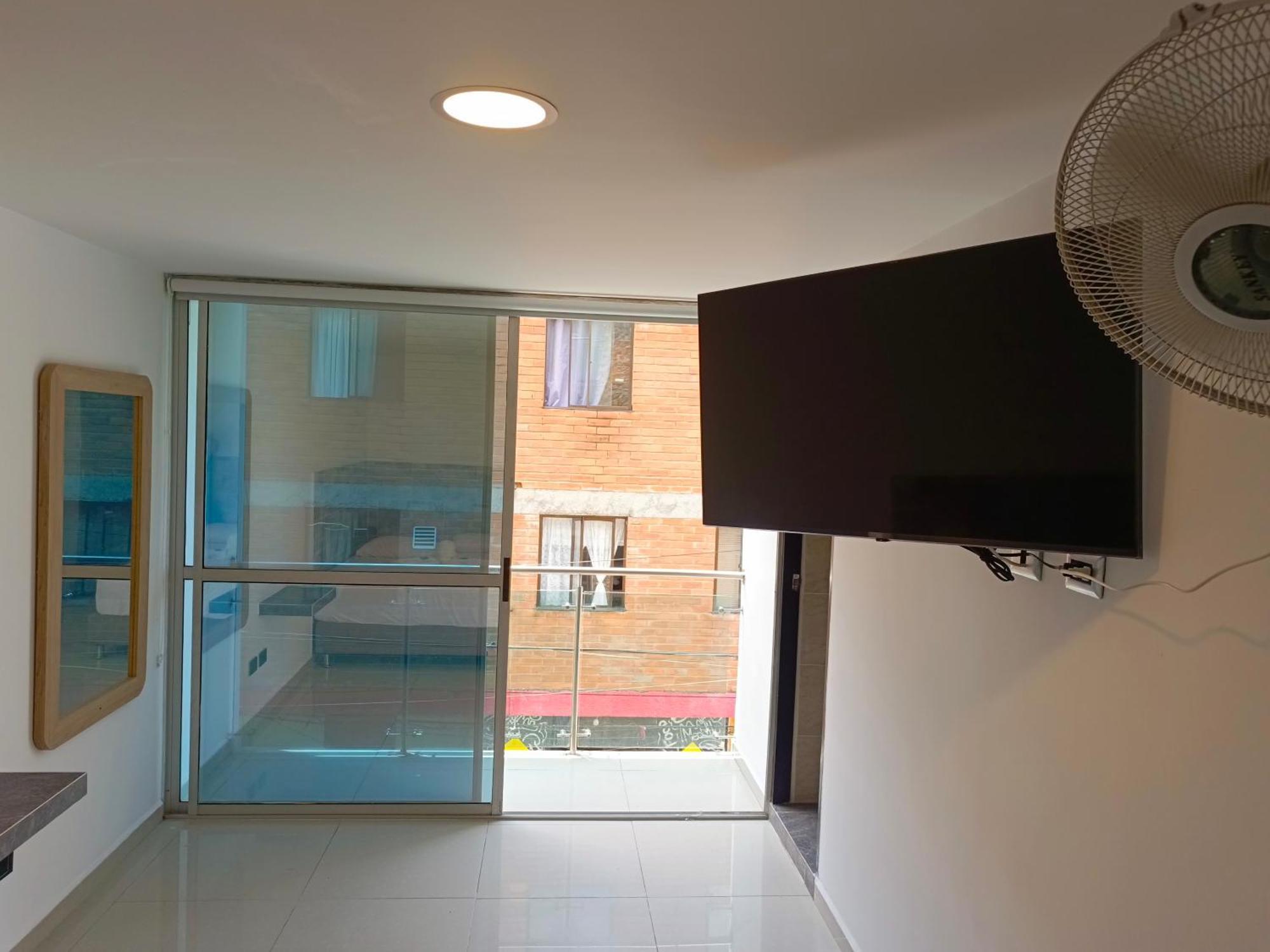 Hotel Buenos Aires Central メデジン エクステリア 写真