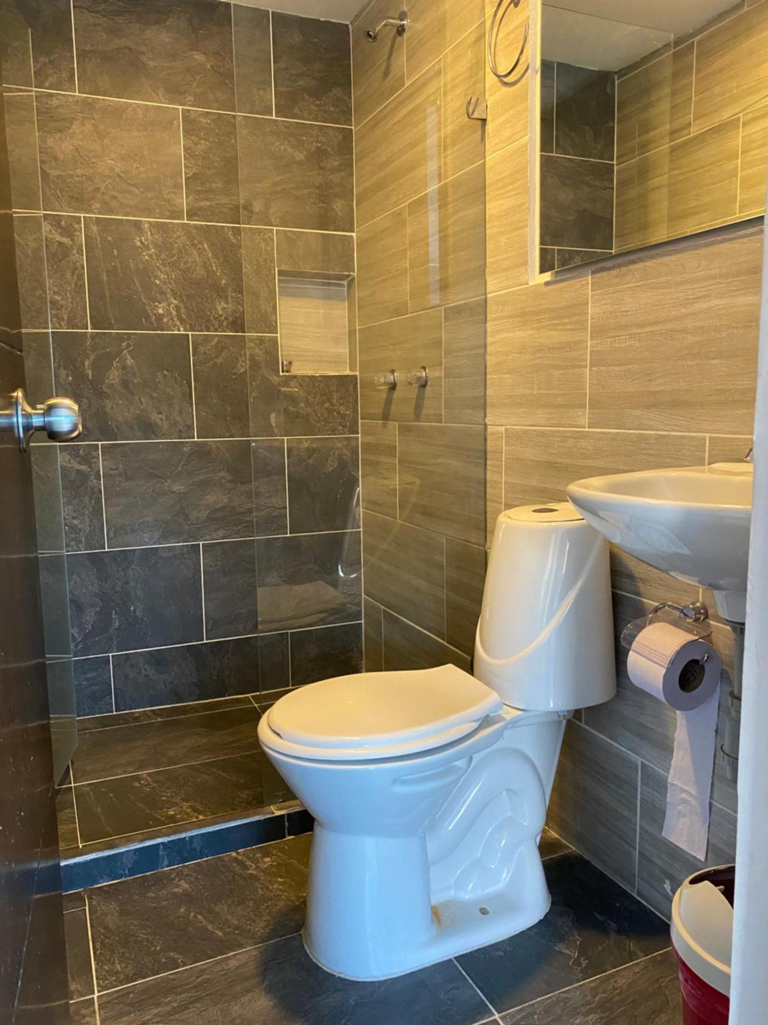 Hotel Buenos Aires Central メデジン エクステリア 写真