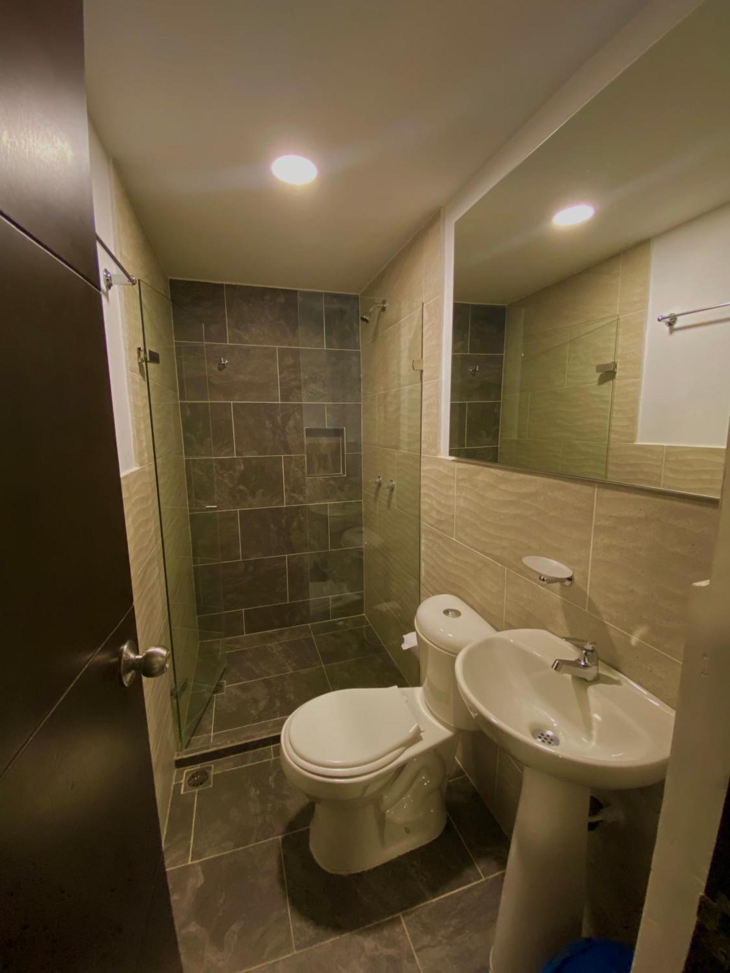 Hotel Buenos Aires Central メデジン エクステリア 写真